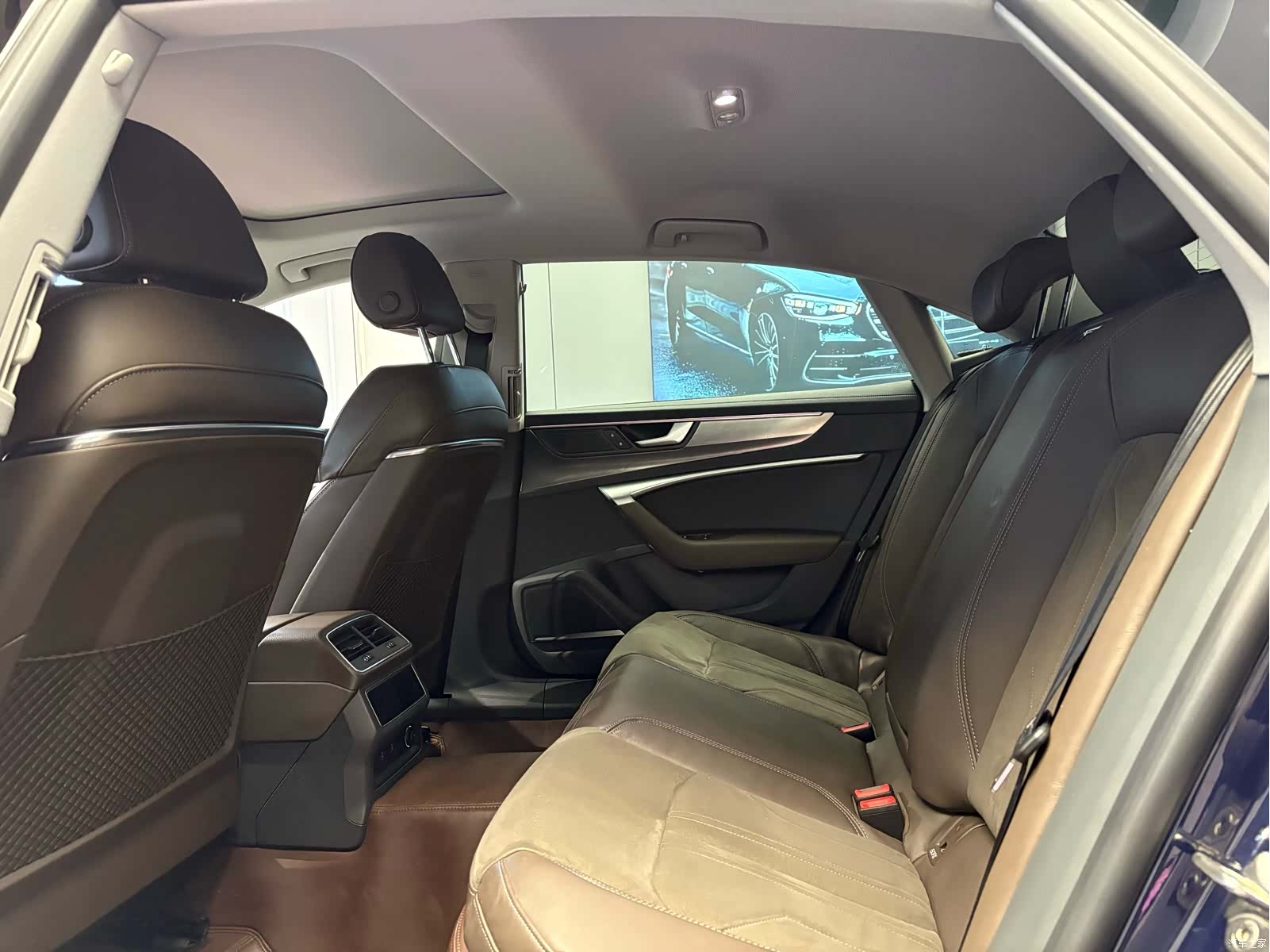 Audi A7L, 2024 6