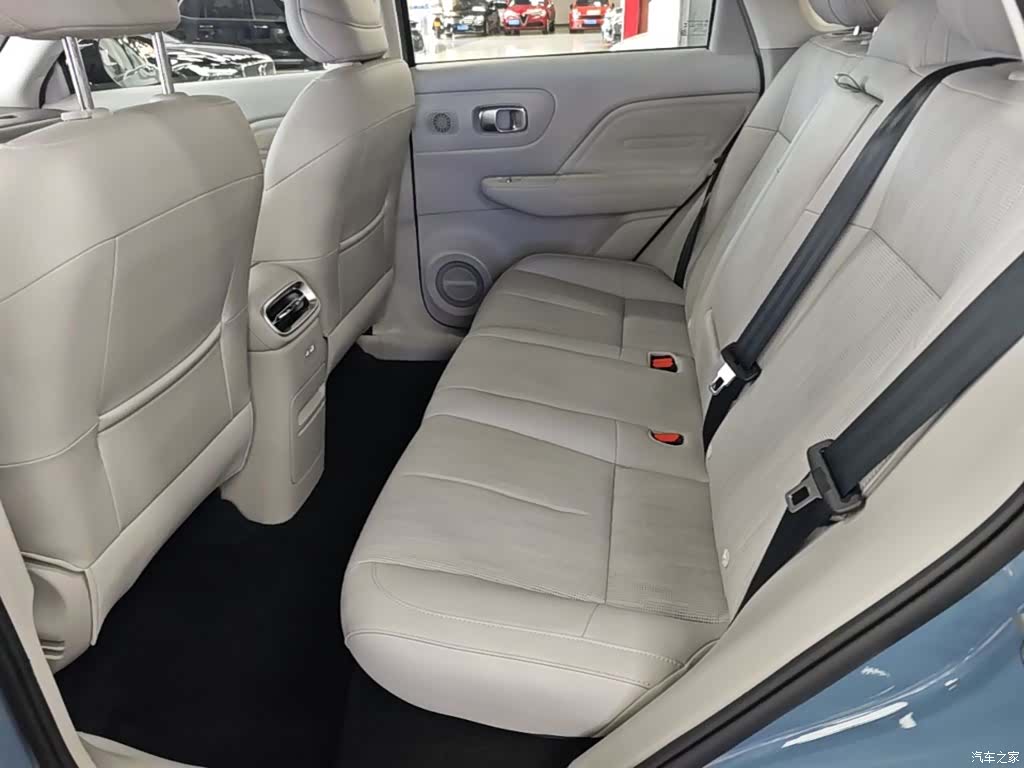 Leapmotor B10, 2025 17