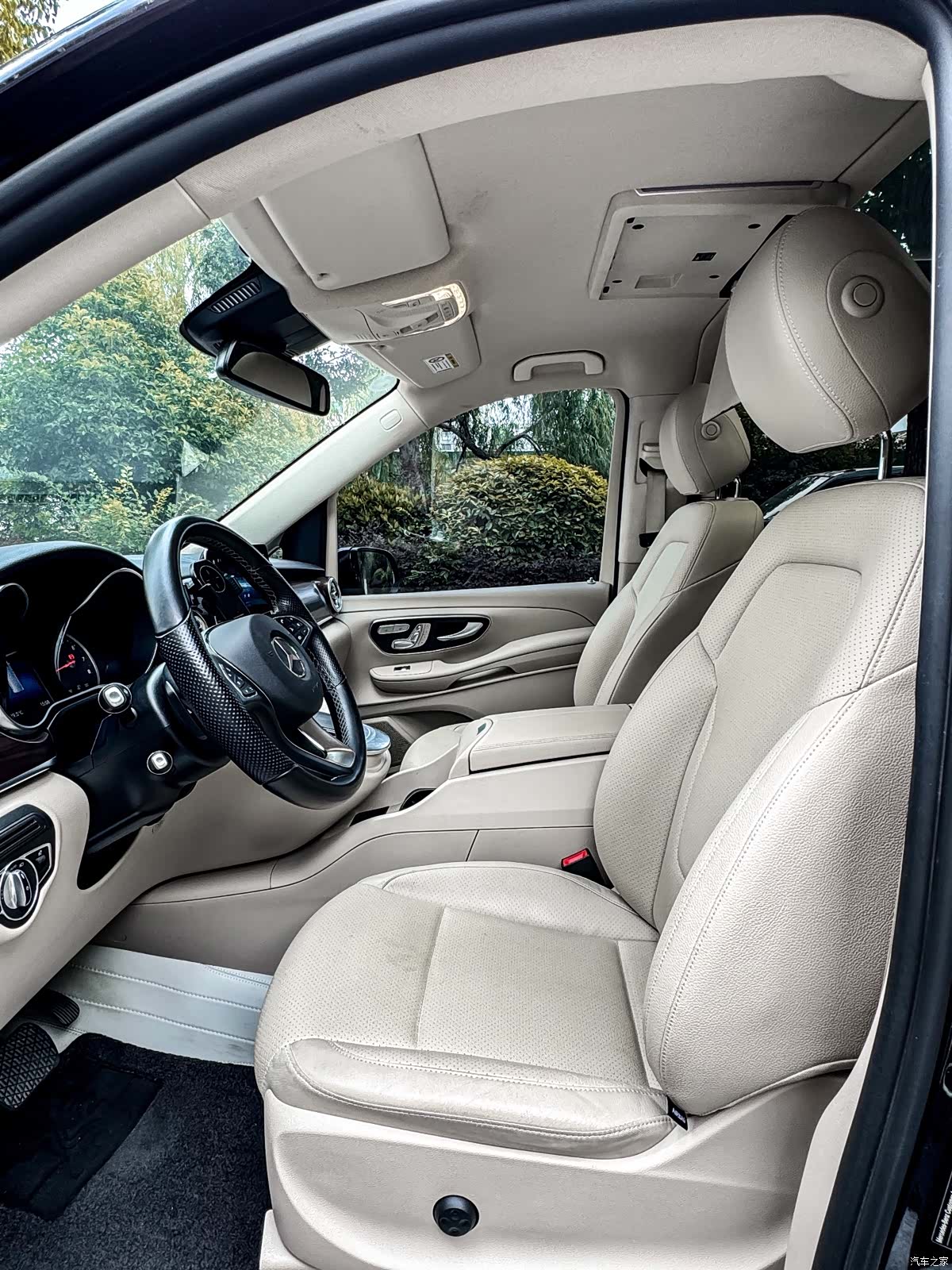 Mercedes-Benz V-Class, 2021 4