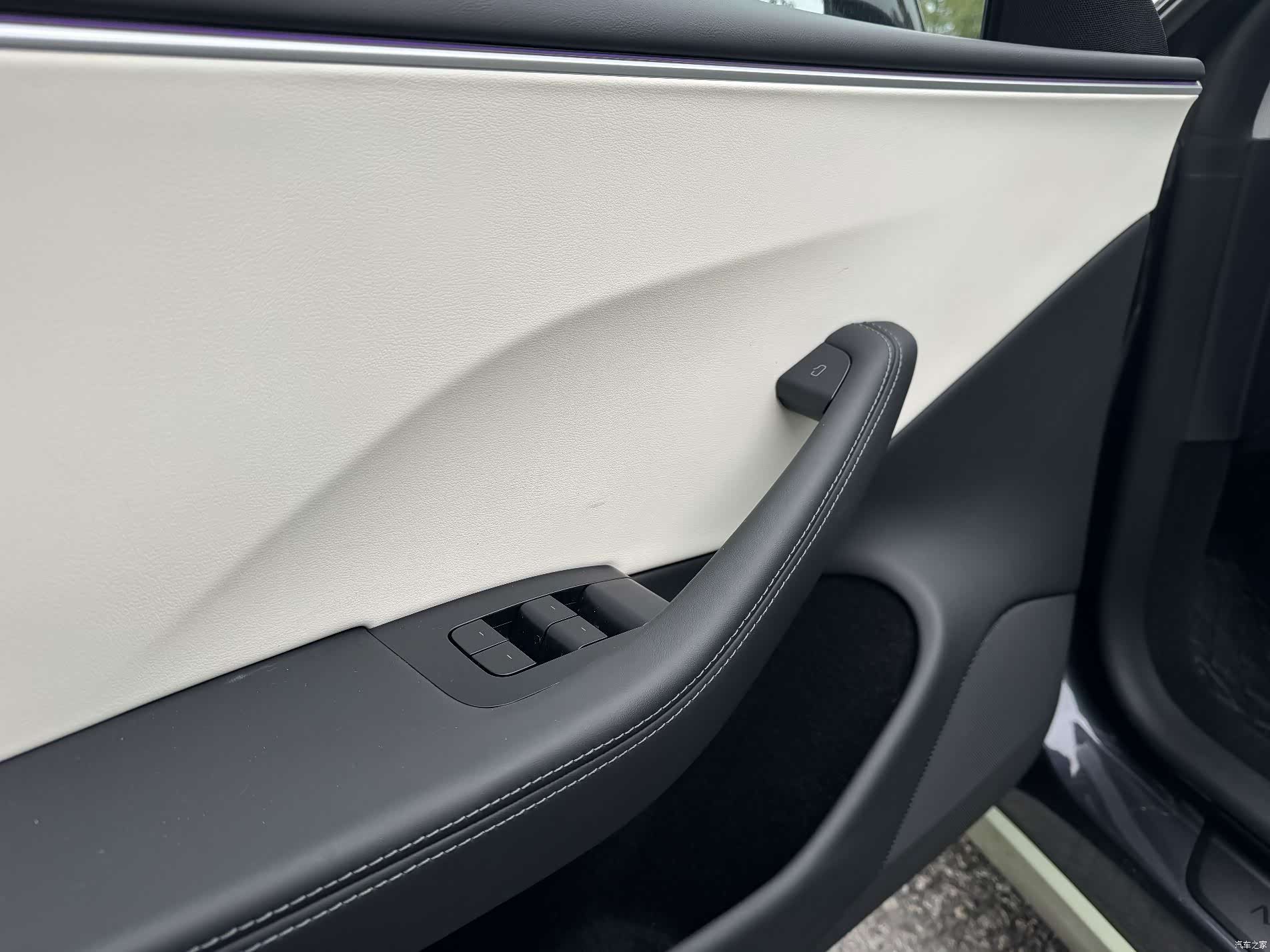 Tesla Model 3, 2024 9