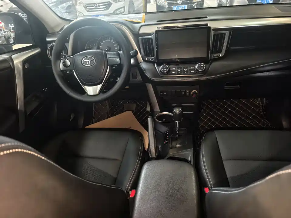 Toyota RAV4 Rongfang