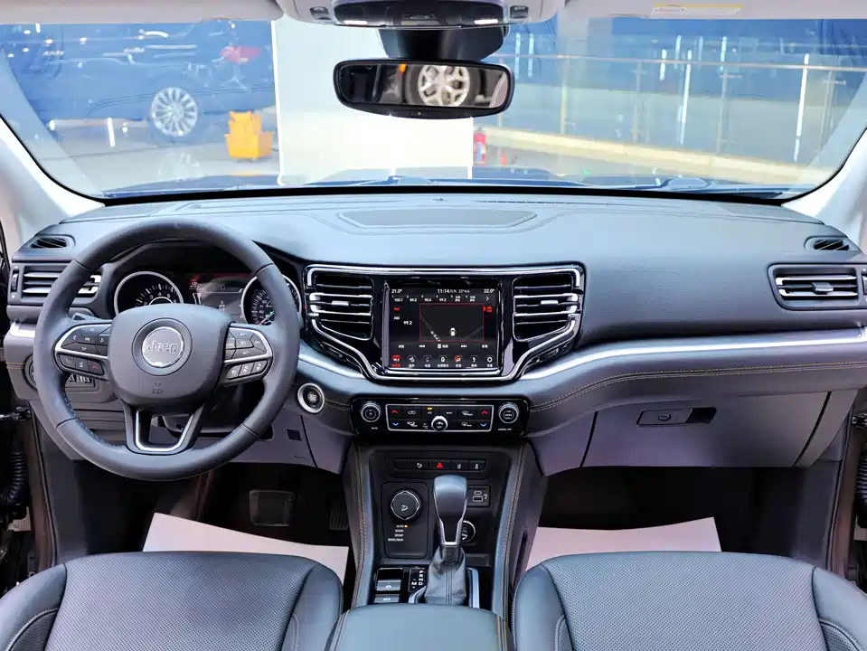 Jeep Grand Commander