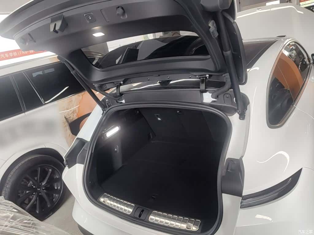NIO ET5, 2025 19