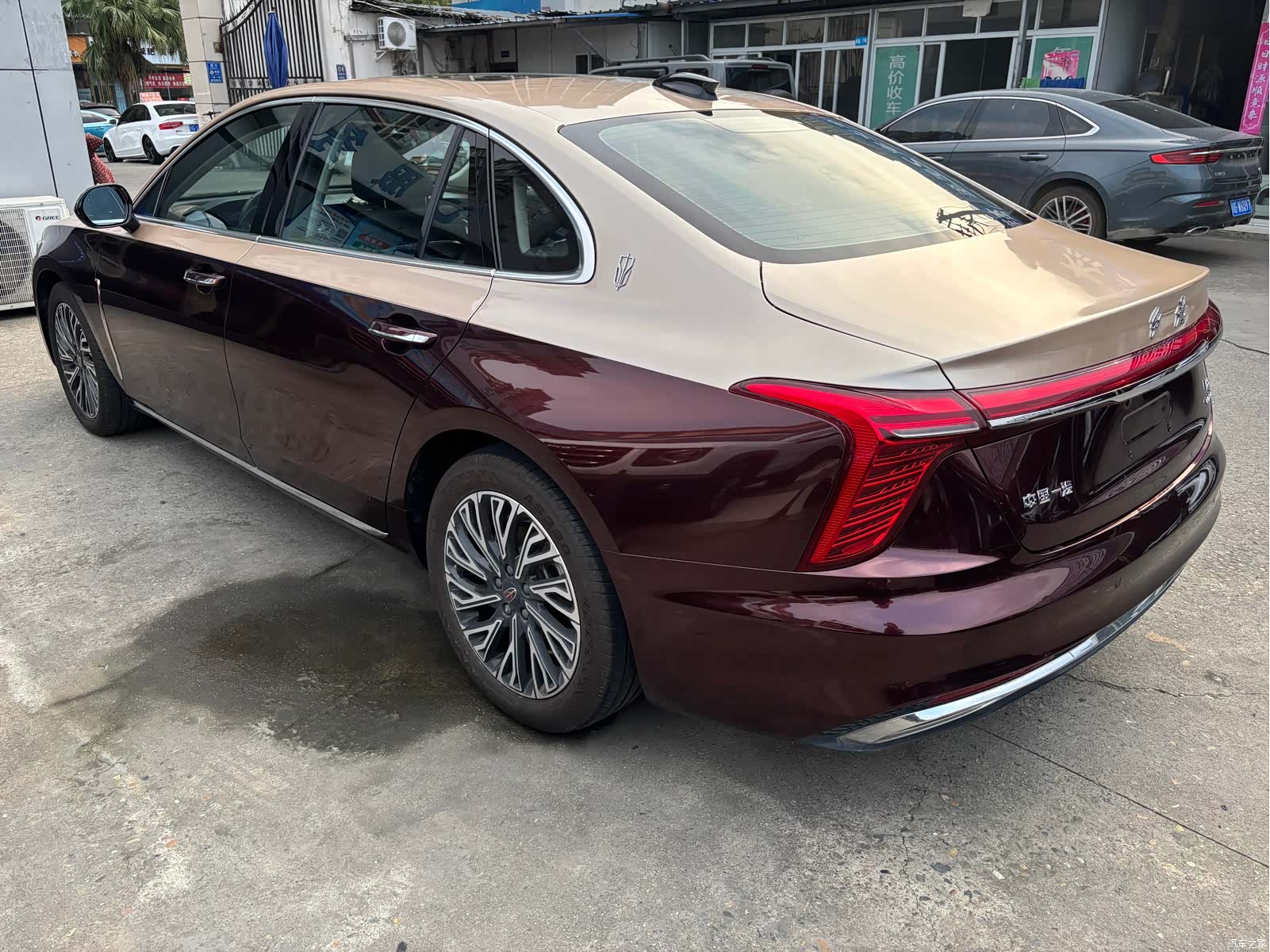 Hongqi H5, 2024 16