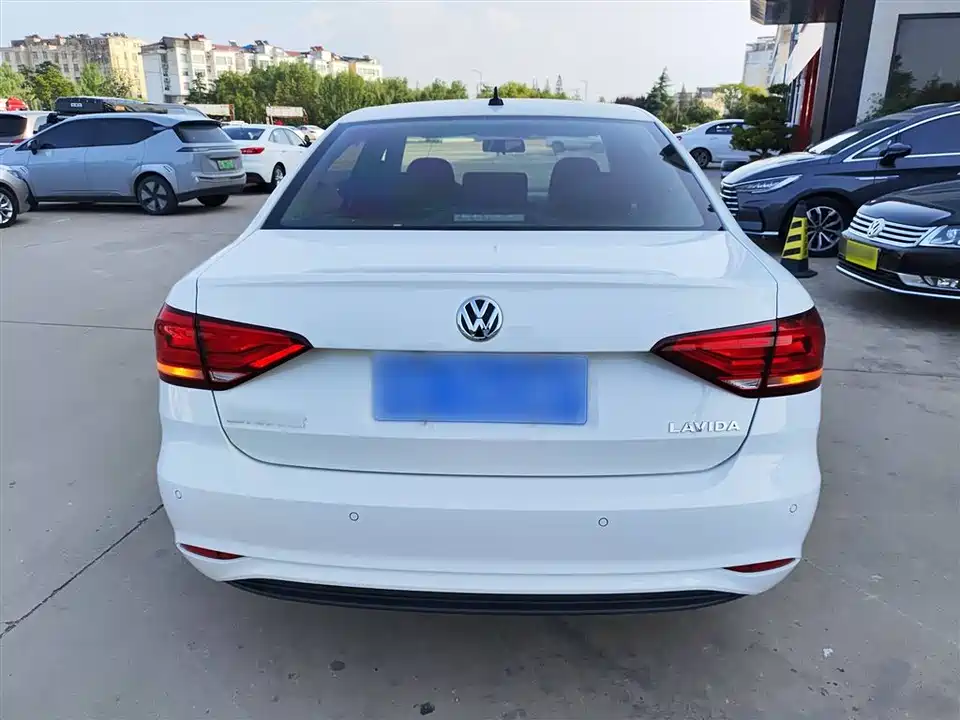 Volkswagen Lavida