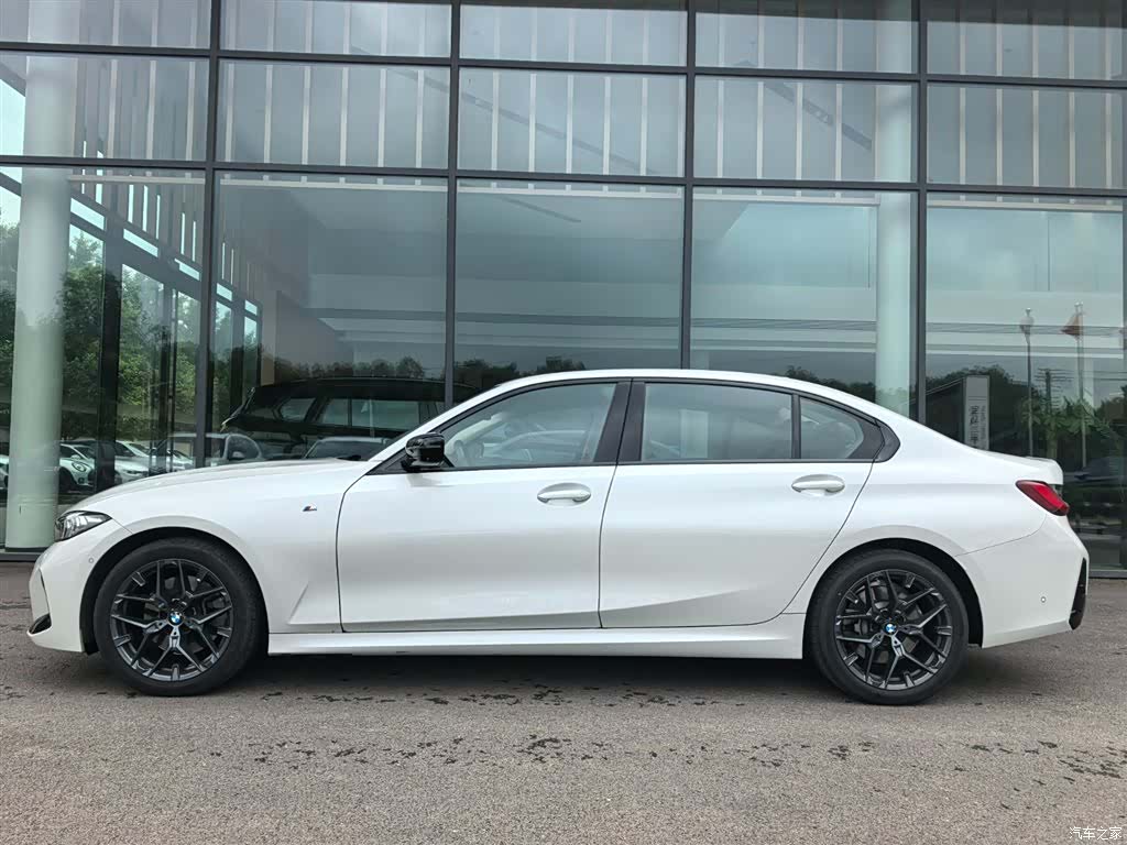 BMW 3 Series, 2024 3