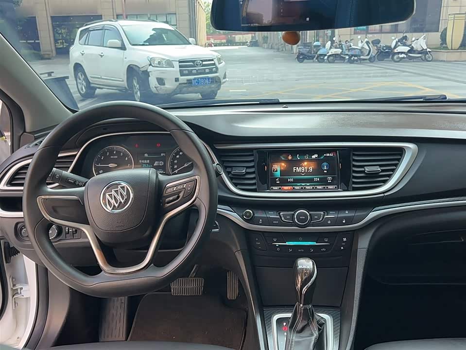 Buick Yinglang