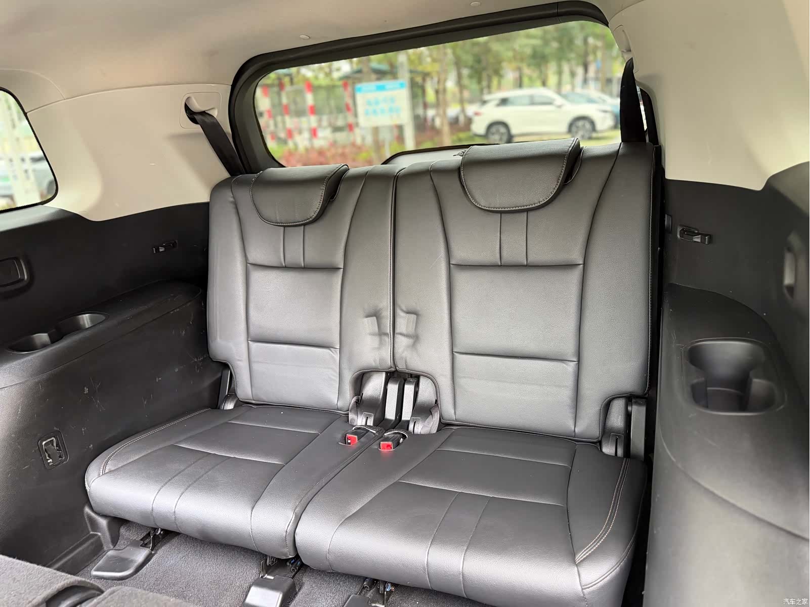 Trumpchi GS8, 2017 7