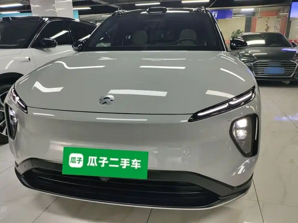 NIO ES6