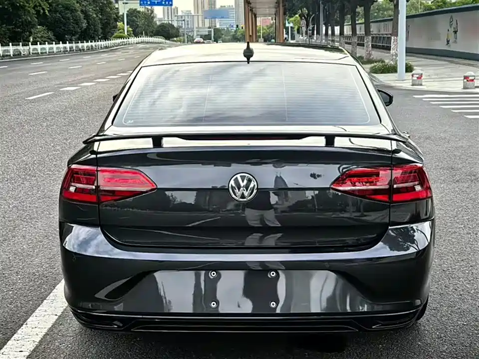 Volkswagen Lingdu