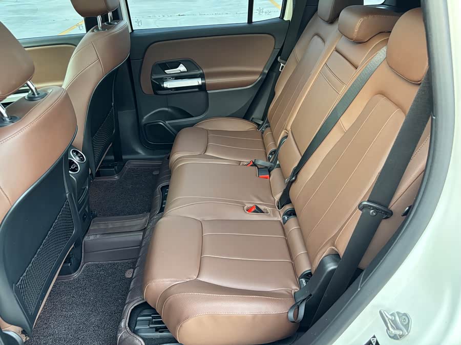 Mercedes-Benz GLB 2022, фото 9