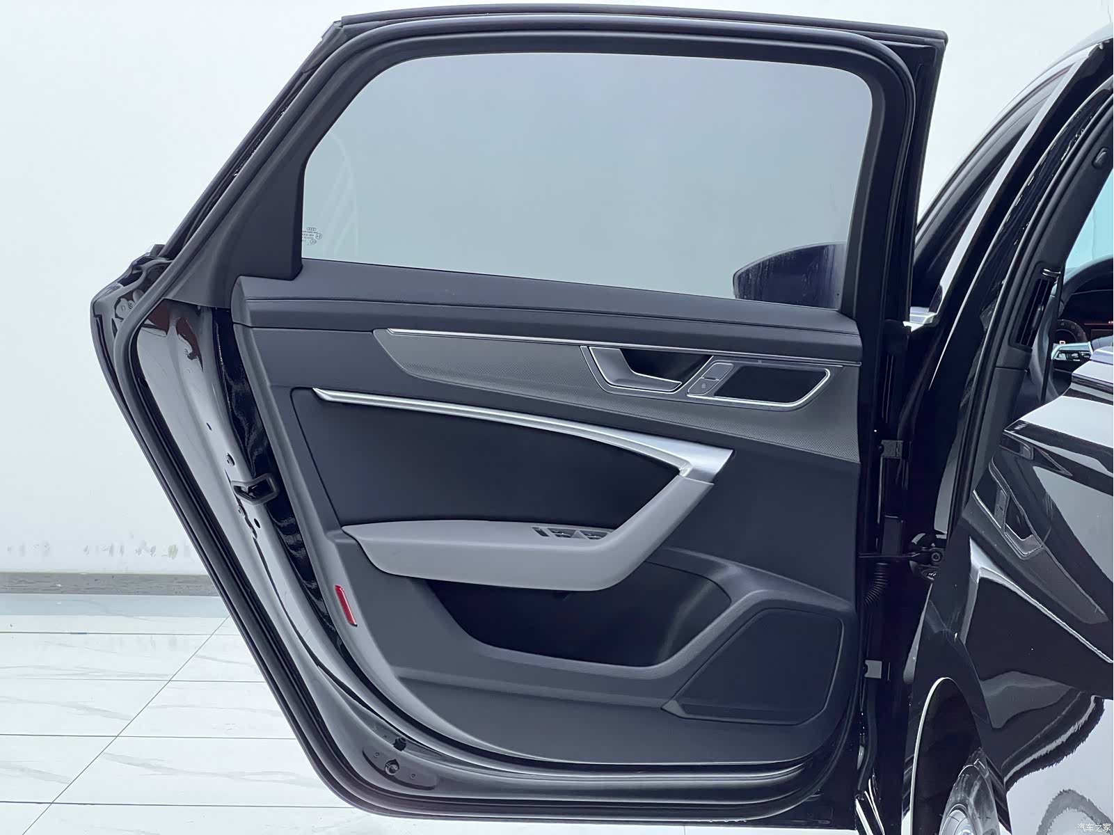 Audi A6L, 2023 21