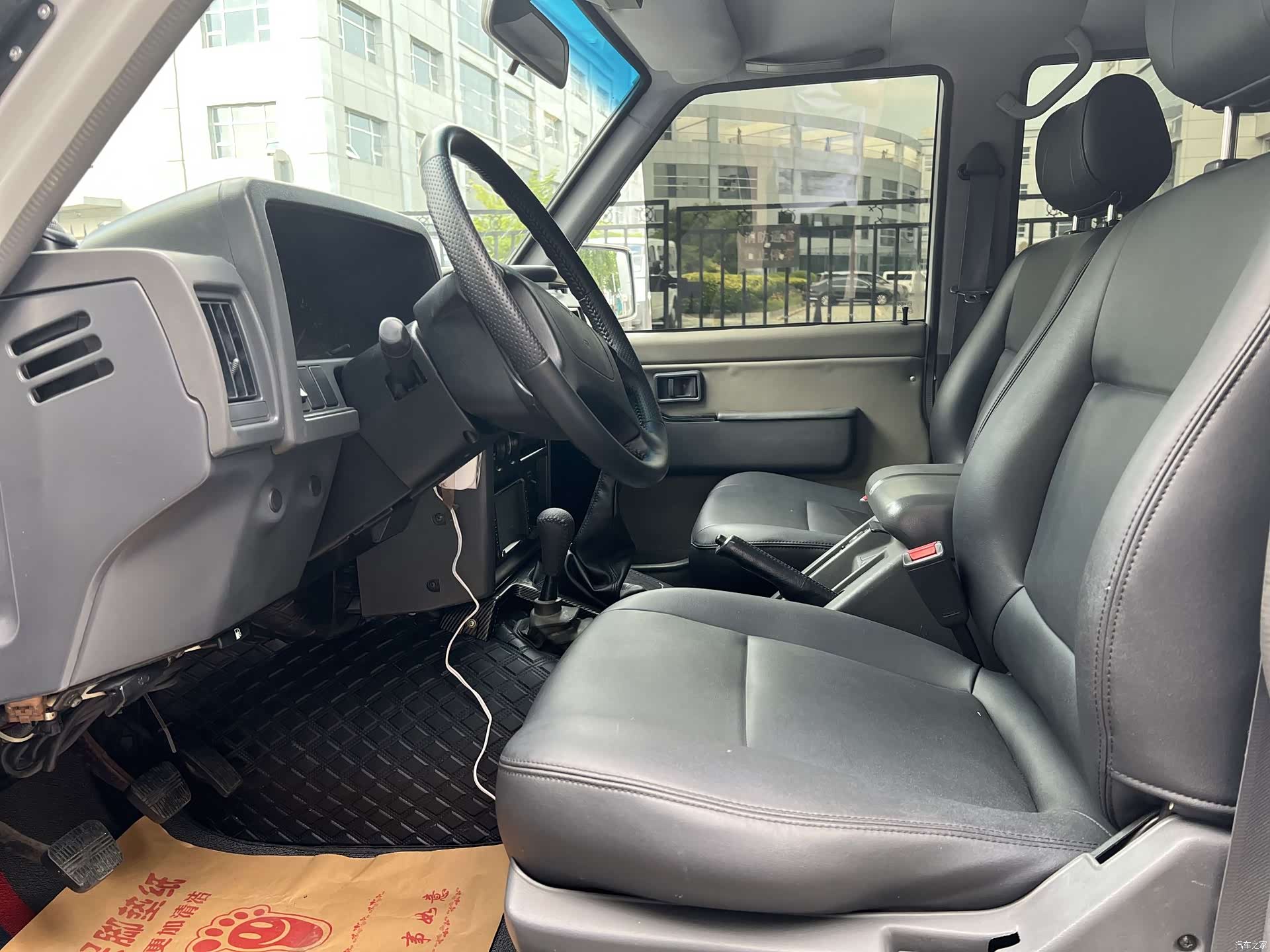 Nissan Patrol, 2002 16