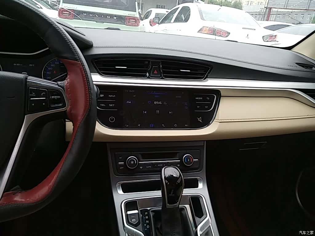 Geely Emgrand, 2019 13
