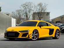 �µ�R8 2022�� V10 Coupe performance