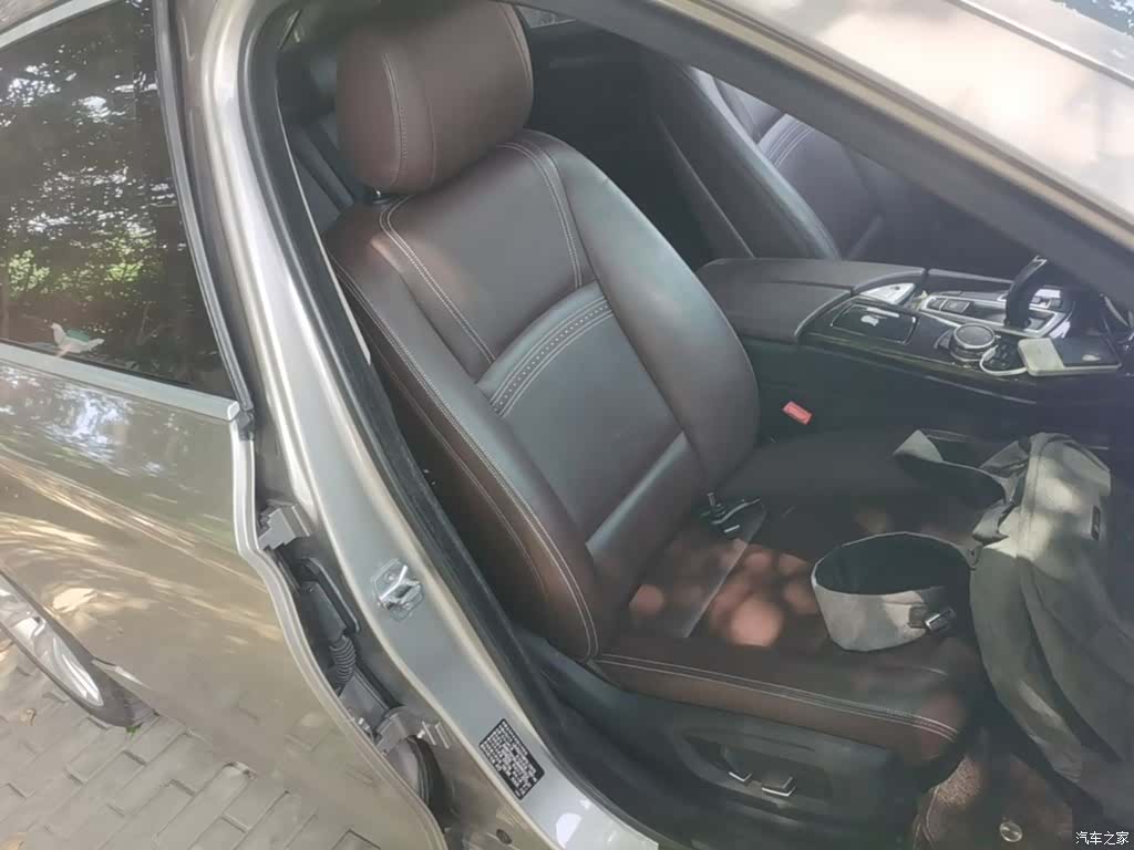 BMW 5 Series, 2015 25