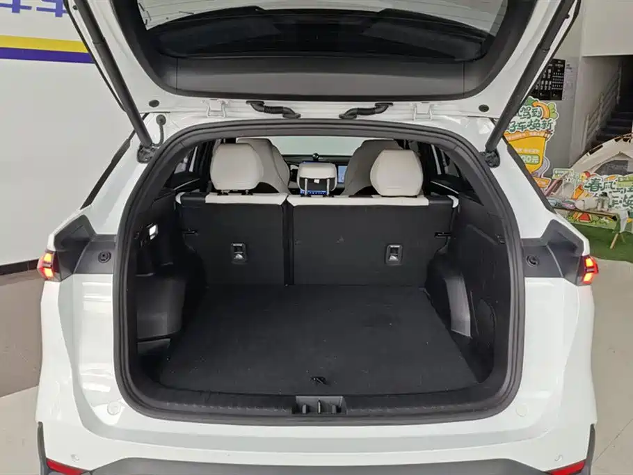 Geely Galaxy Galaxy L7