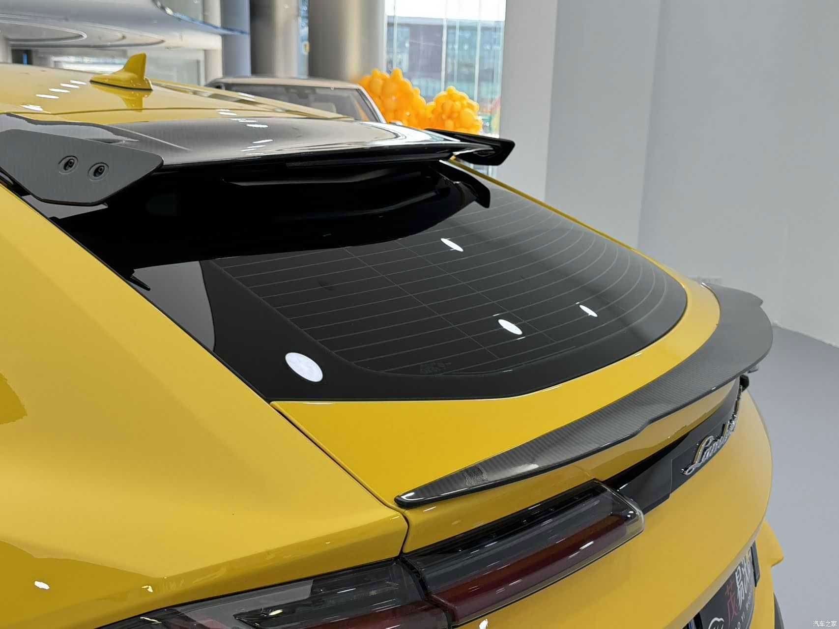 Lamborghini Urus, 2023 7