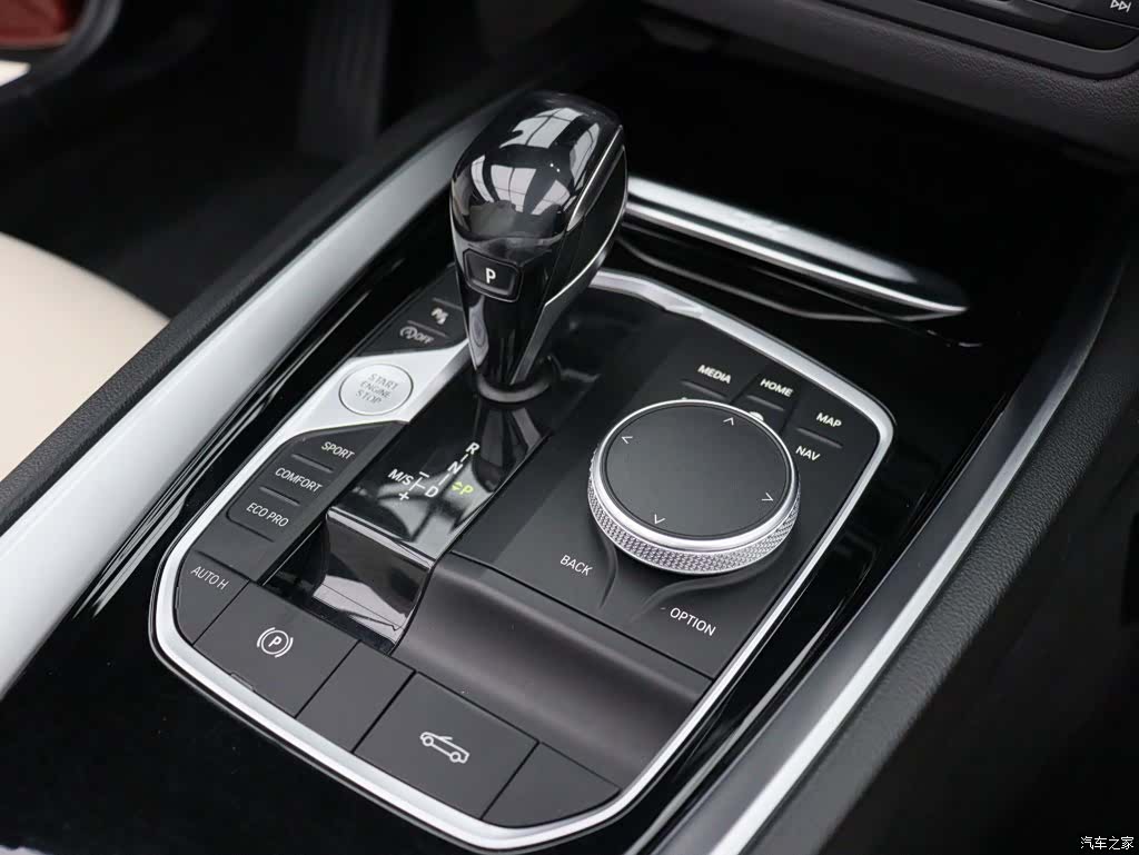 BMW Z4, 2021 16