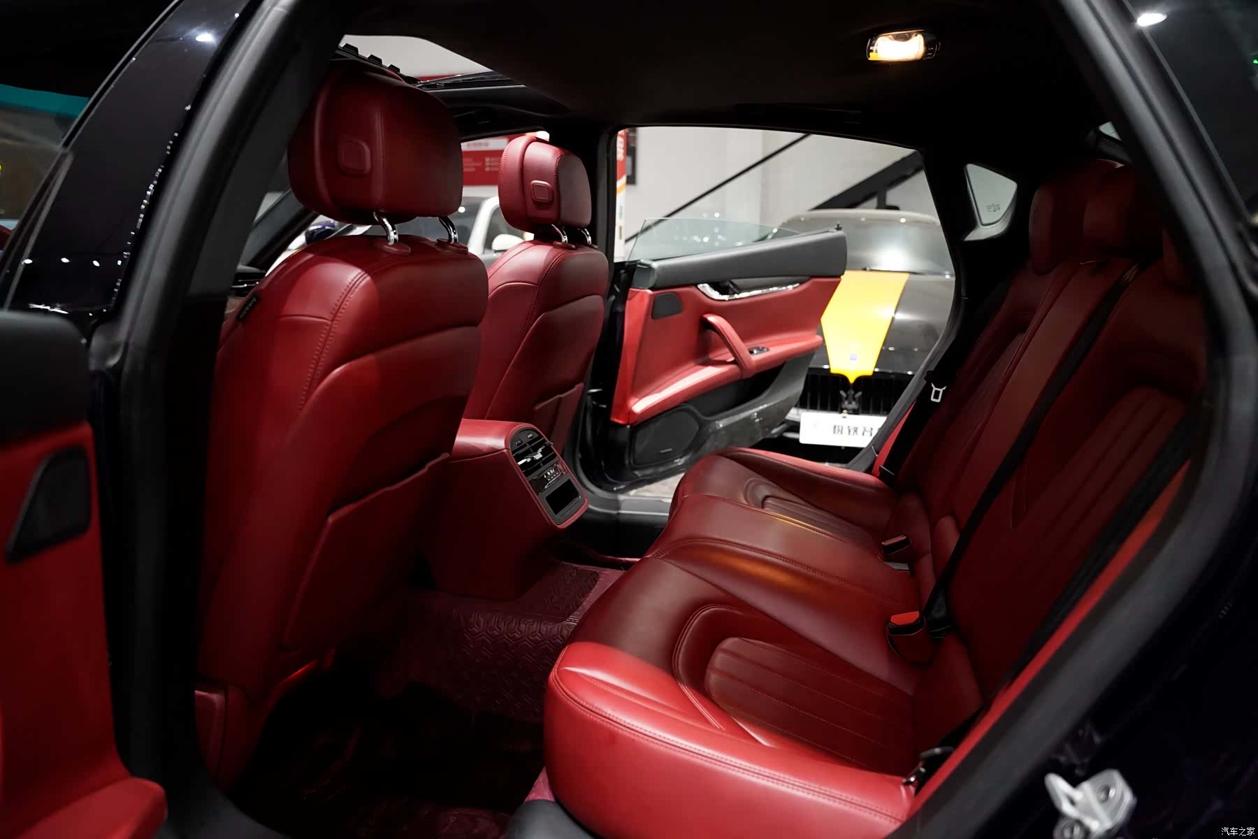 Maserati Q4, 2016 15