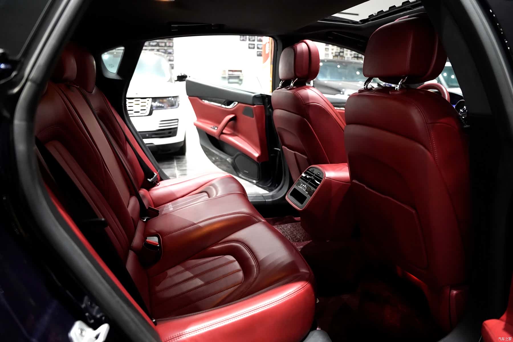 Maserati Q4, 2016 12