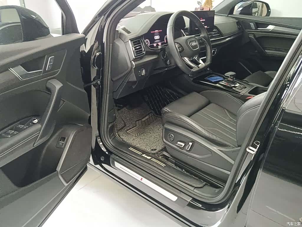 Audi Q5L, 2023 16