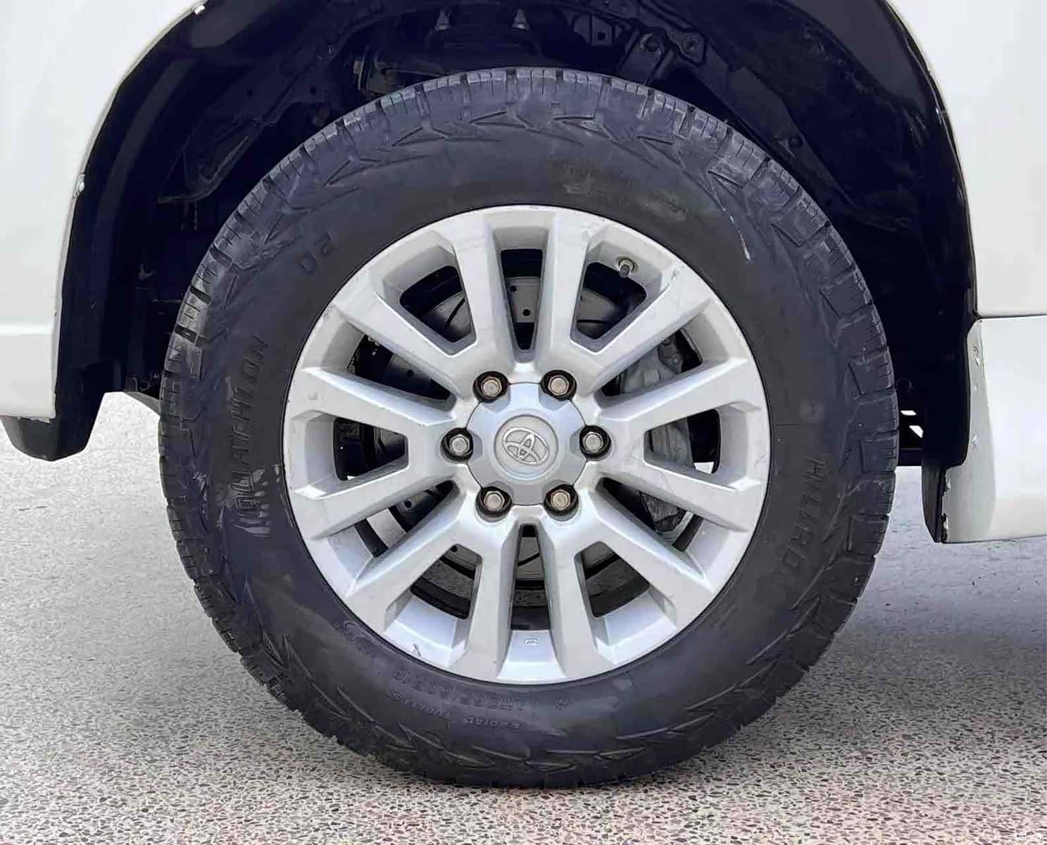 Toyota Prado, 2017 6