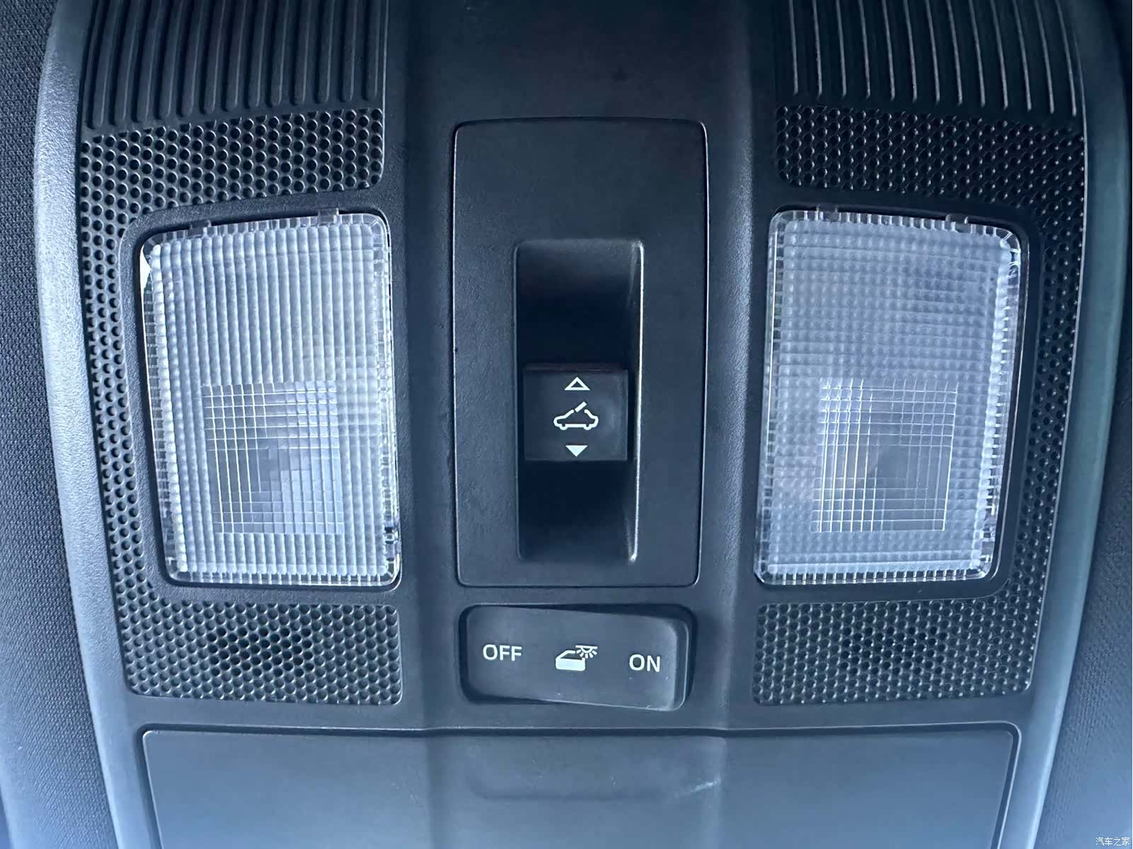 Mazda CX-4, 2023 19