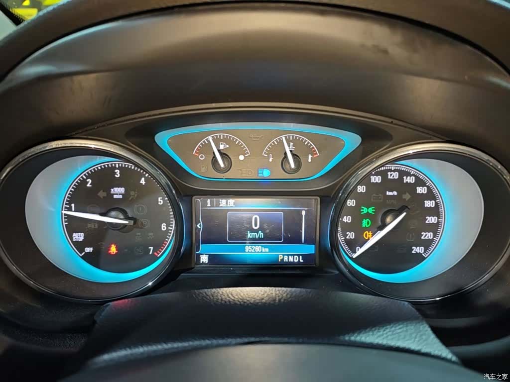 Buick Envision Plus, 2017 12