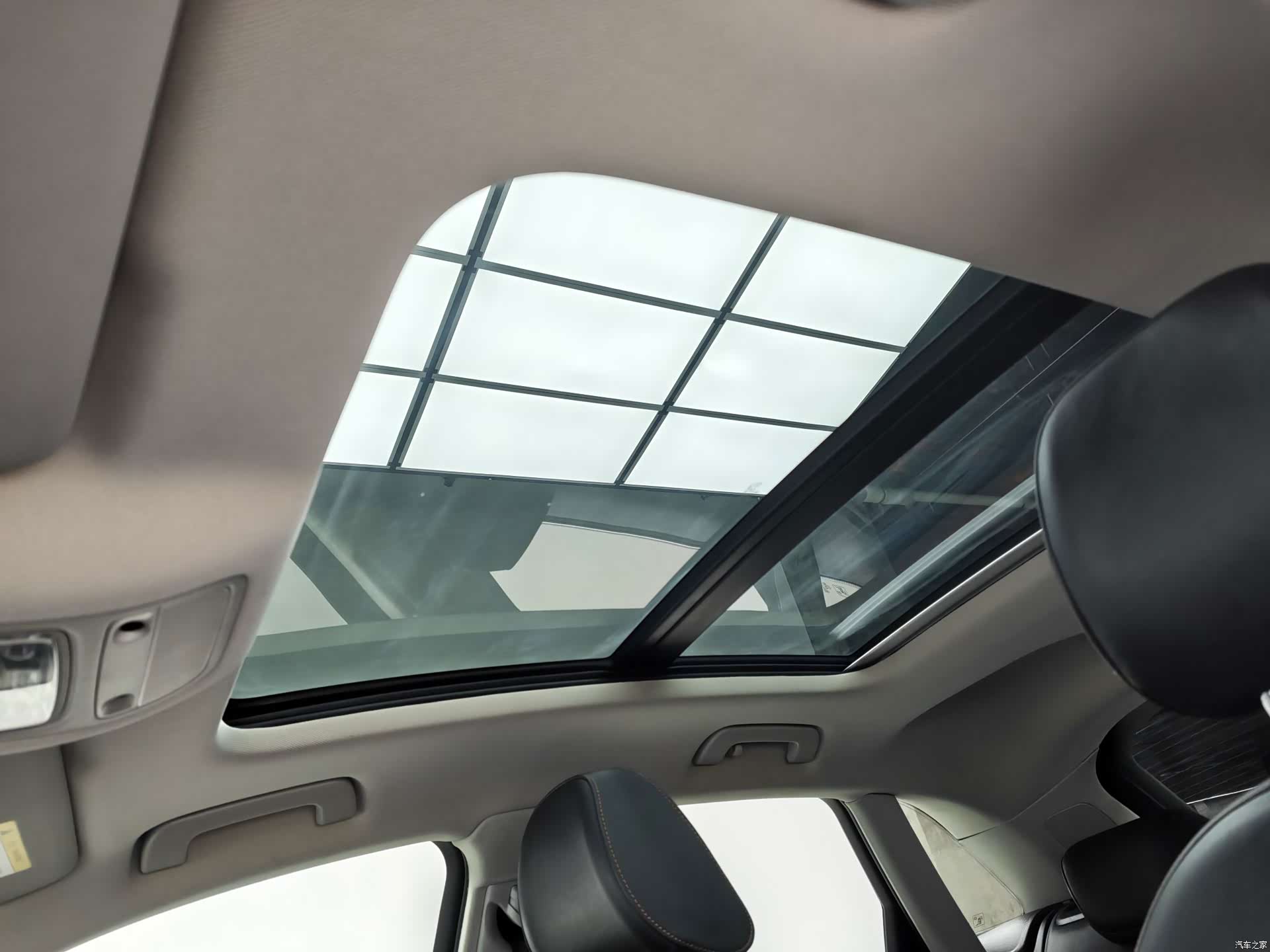 Audi Q3, 2018 14