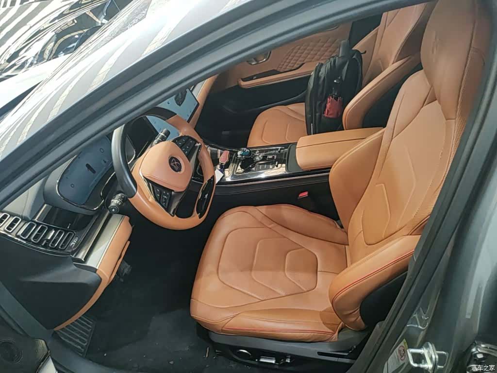 BYD Han, 2023 11