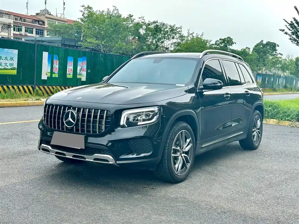 Mercedes-Benz GLB