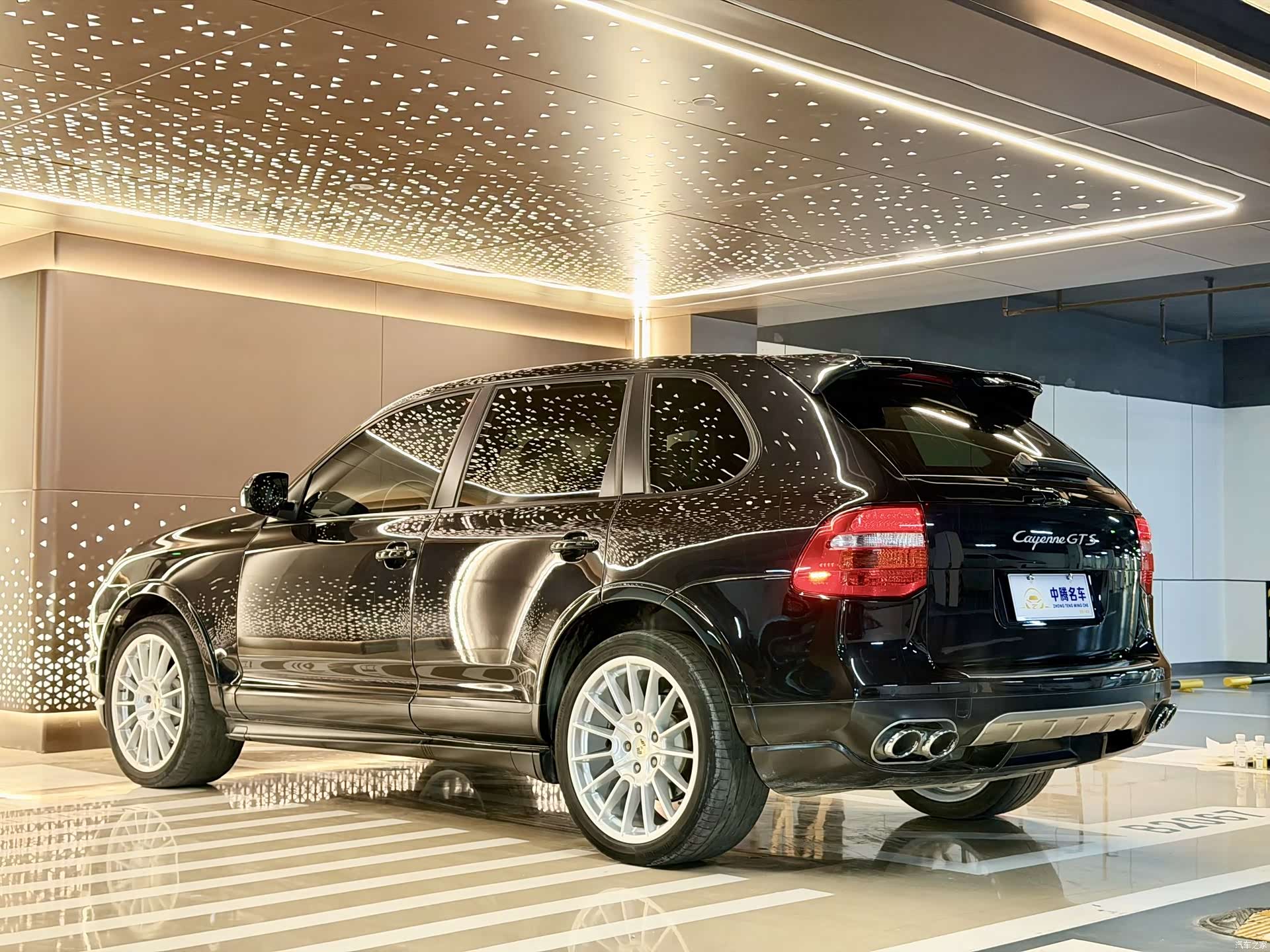 Porsche Cayenne, 2010 33