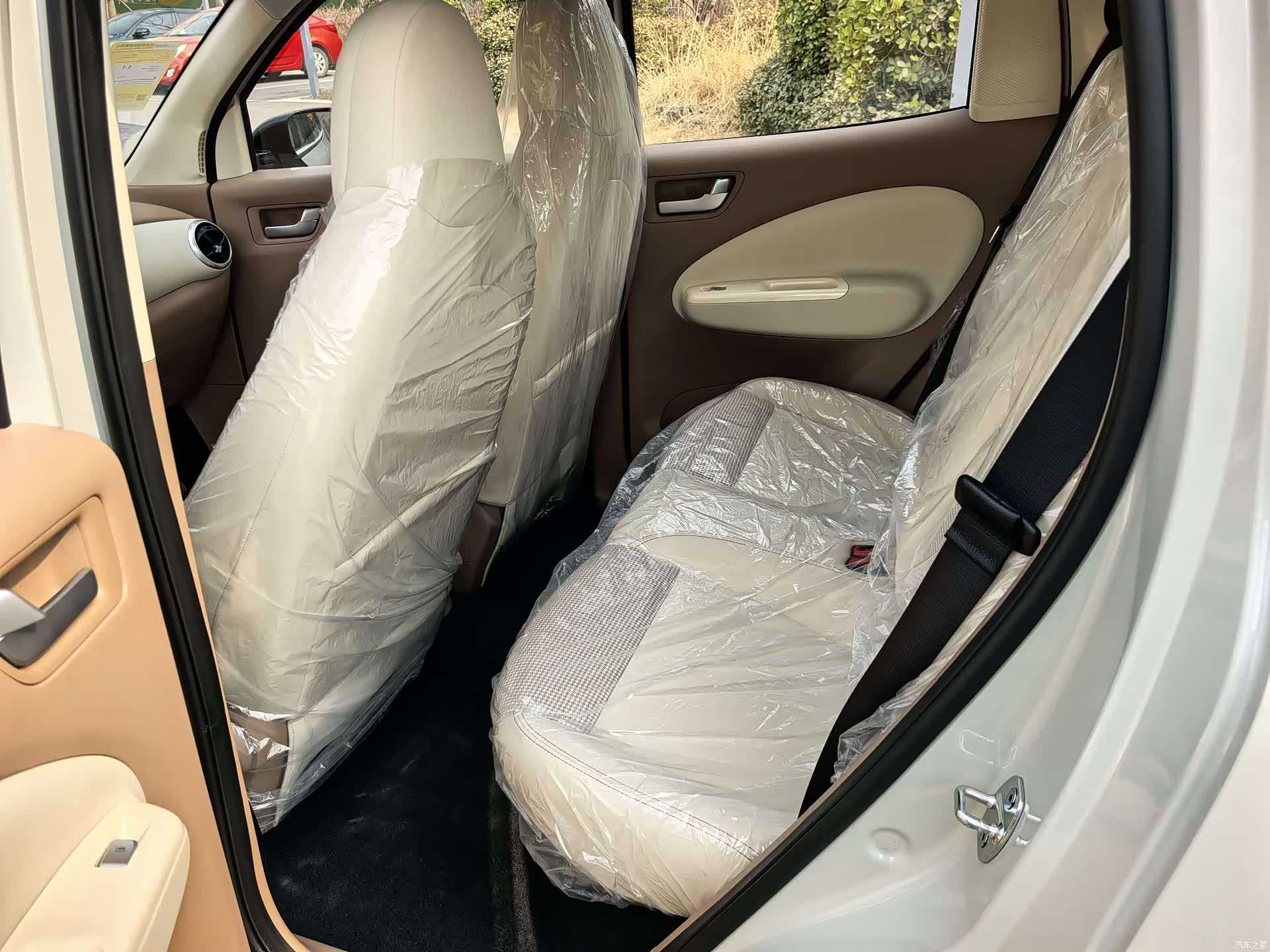 Wuling MINIEV, 2026 все фото