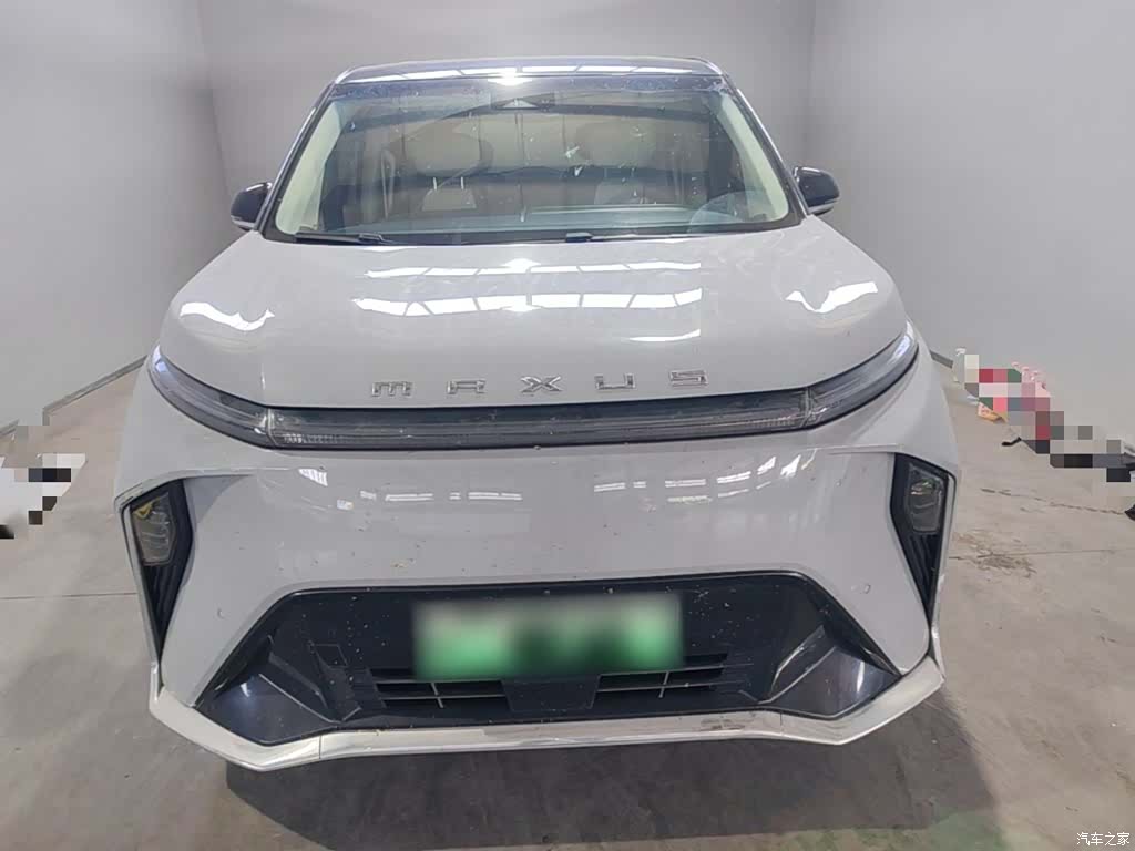 Maxus 9, 2023 3