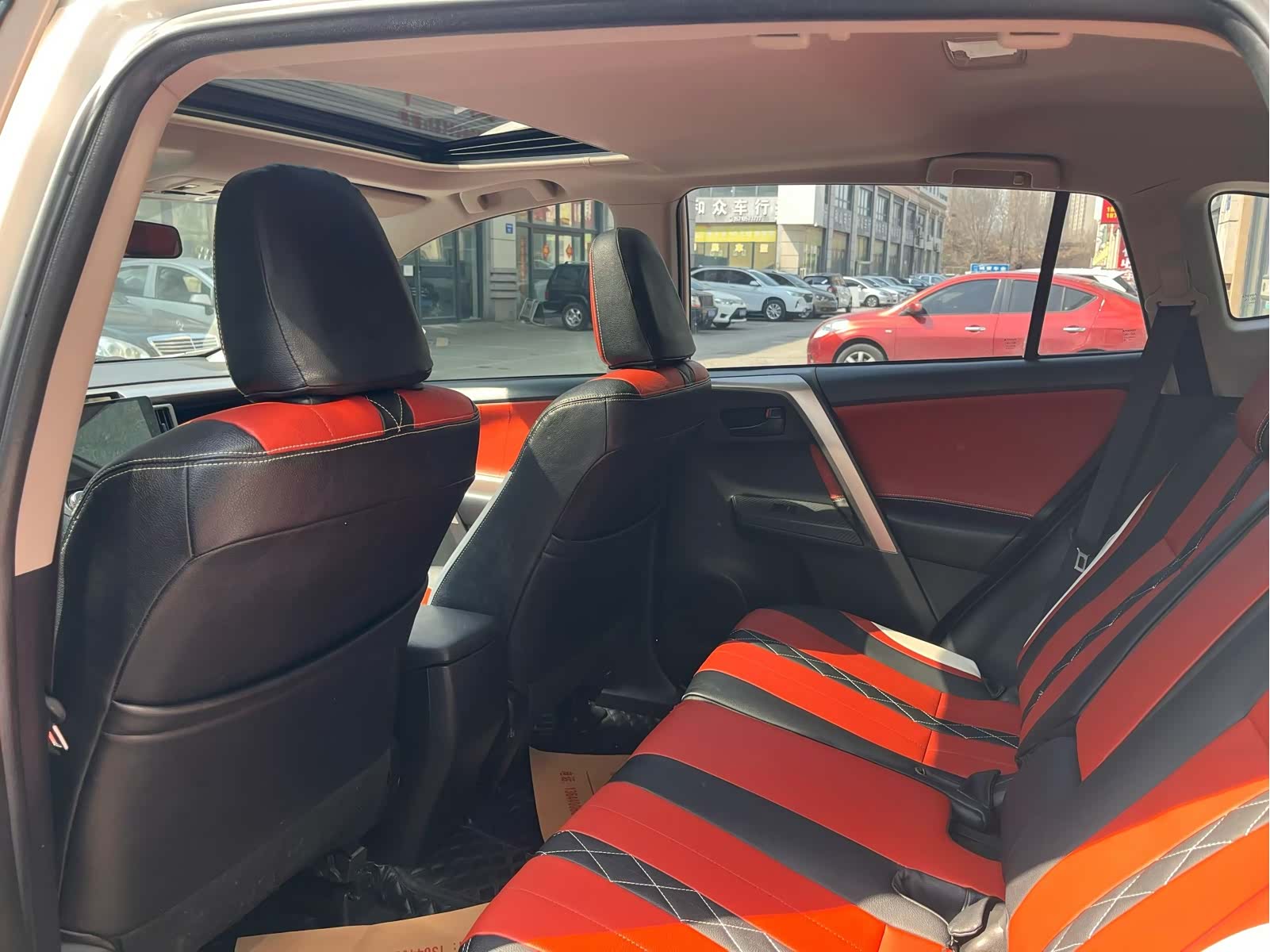 Toyota RAV4, 2016 9