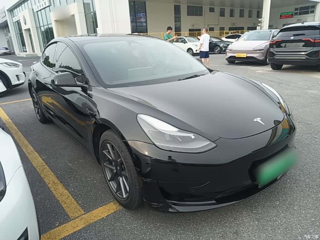 Tesla Model 3, 2021 4