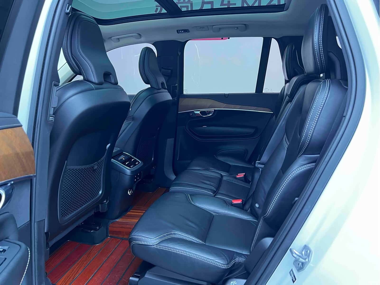Volvo XC90, 2018 все фото