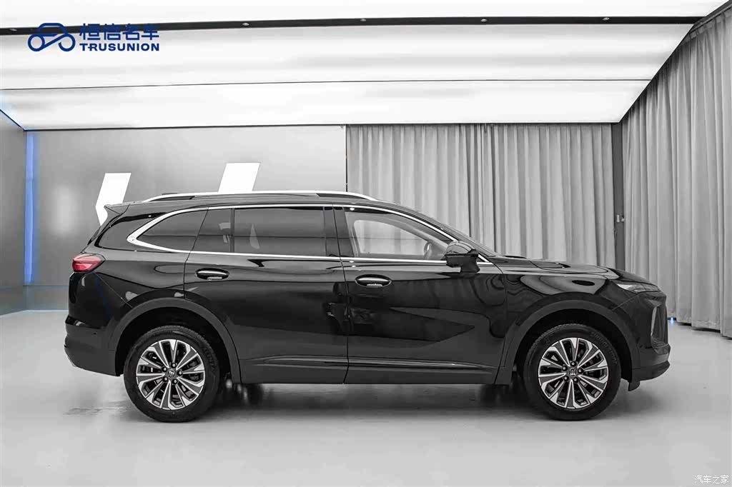 Buick Envision Plus, 2025 4