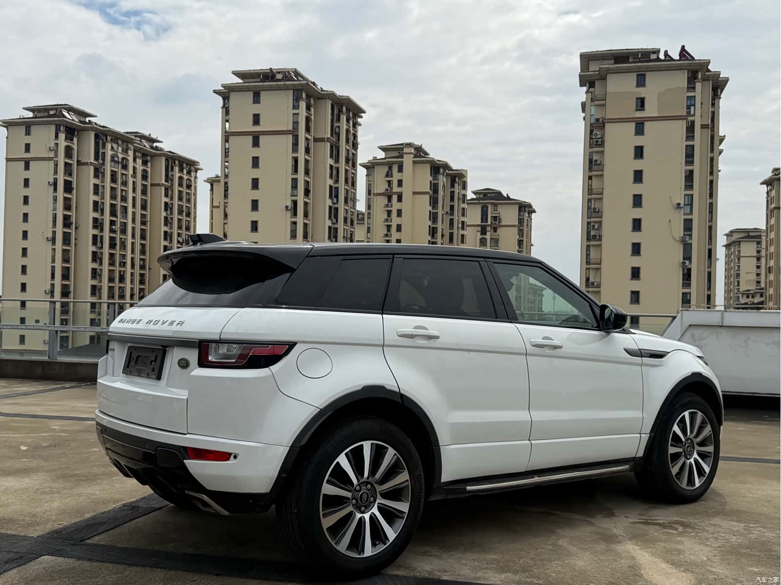 Land Rover Range Rover, 2018 12