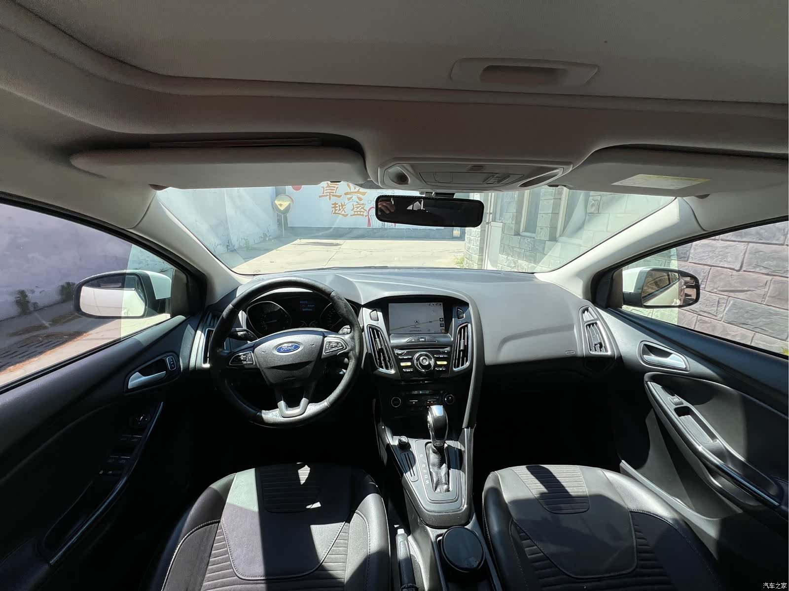 Ford Focus, 2016 все фото