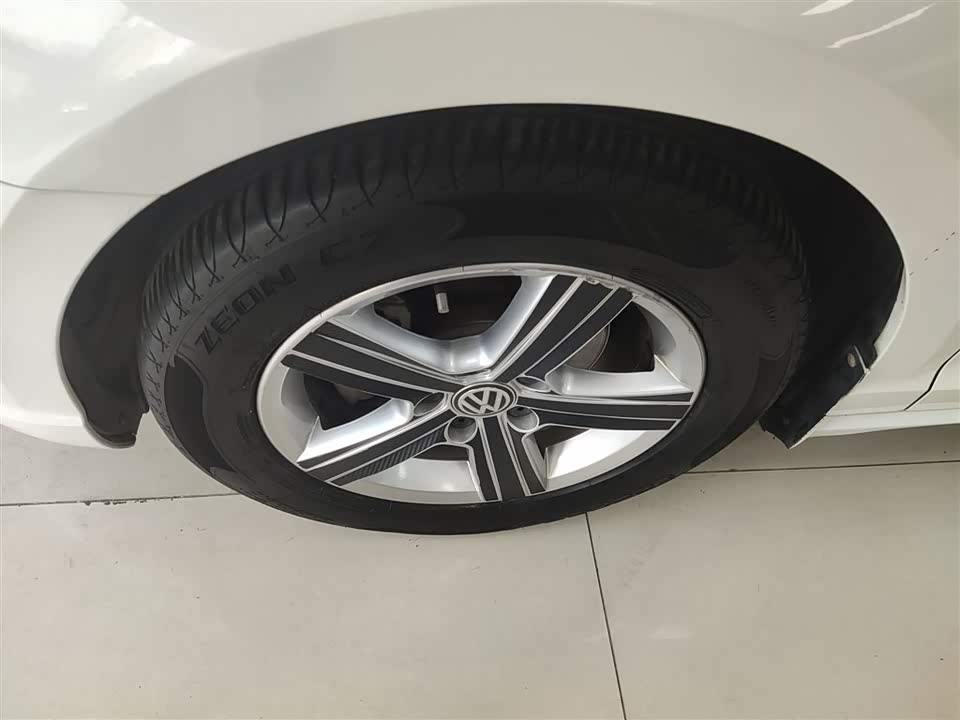 Volkswagen Lingdu