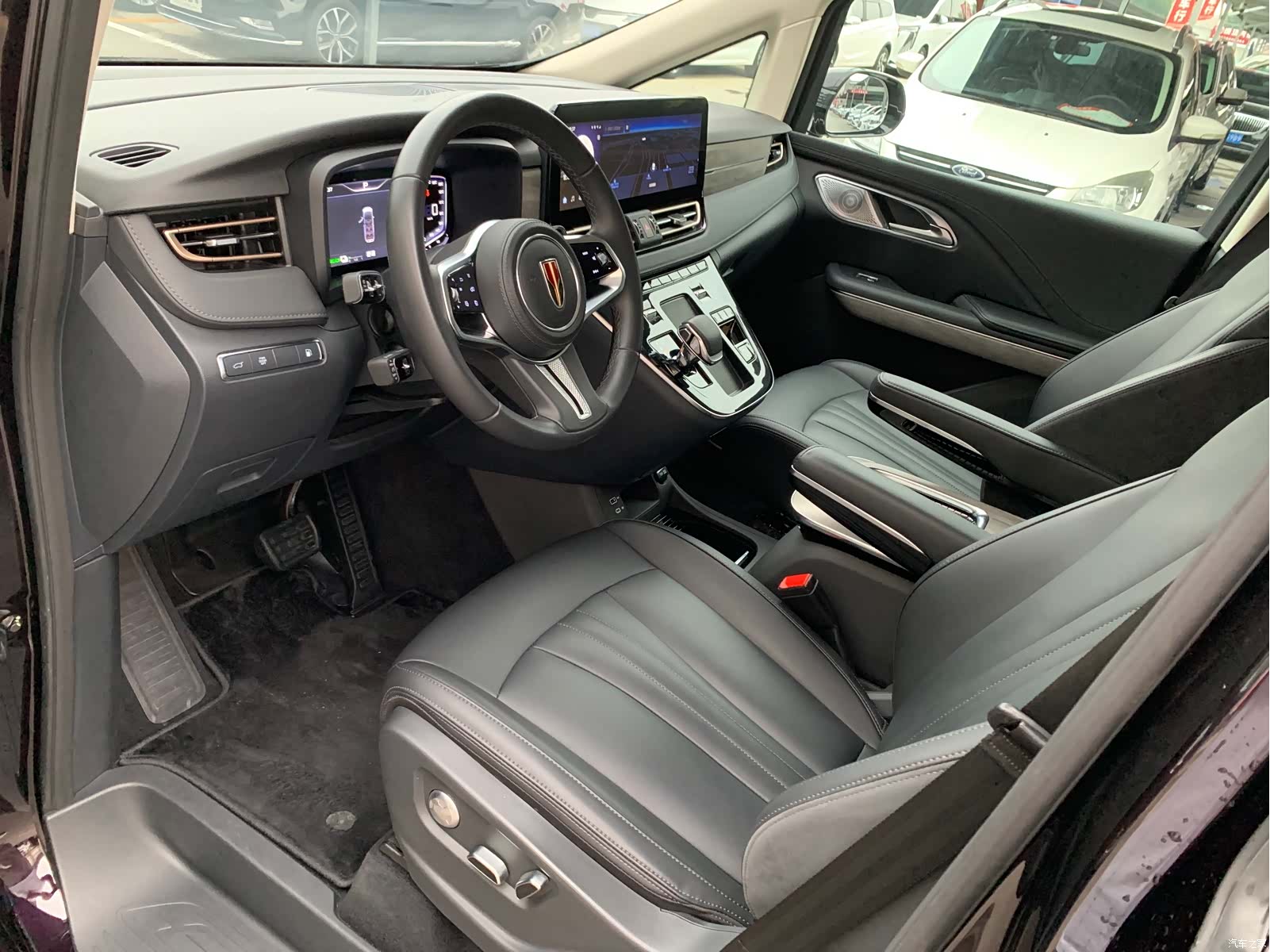 Hongqi HQ9, 2024 9