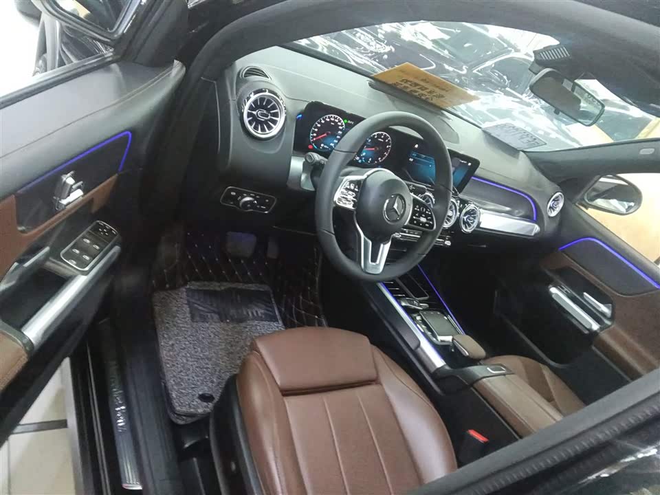 Mercedes-Benz GLB