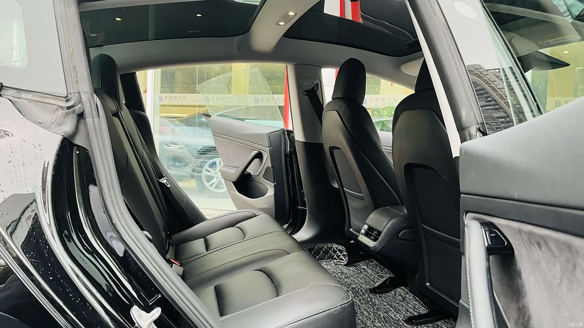 Tesla Model 3, 2021 6