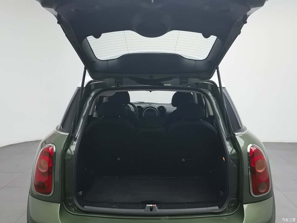Mini Countryman, 2016 16