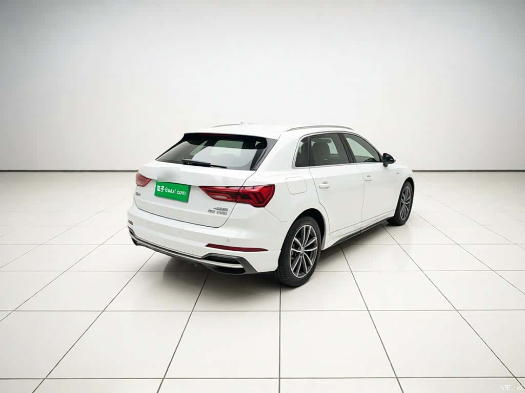 Audi Q3, 2020 4