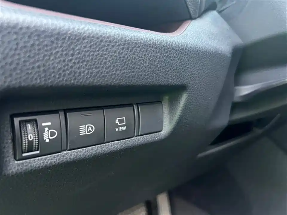 Toyota RAV4 Rongfang