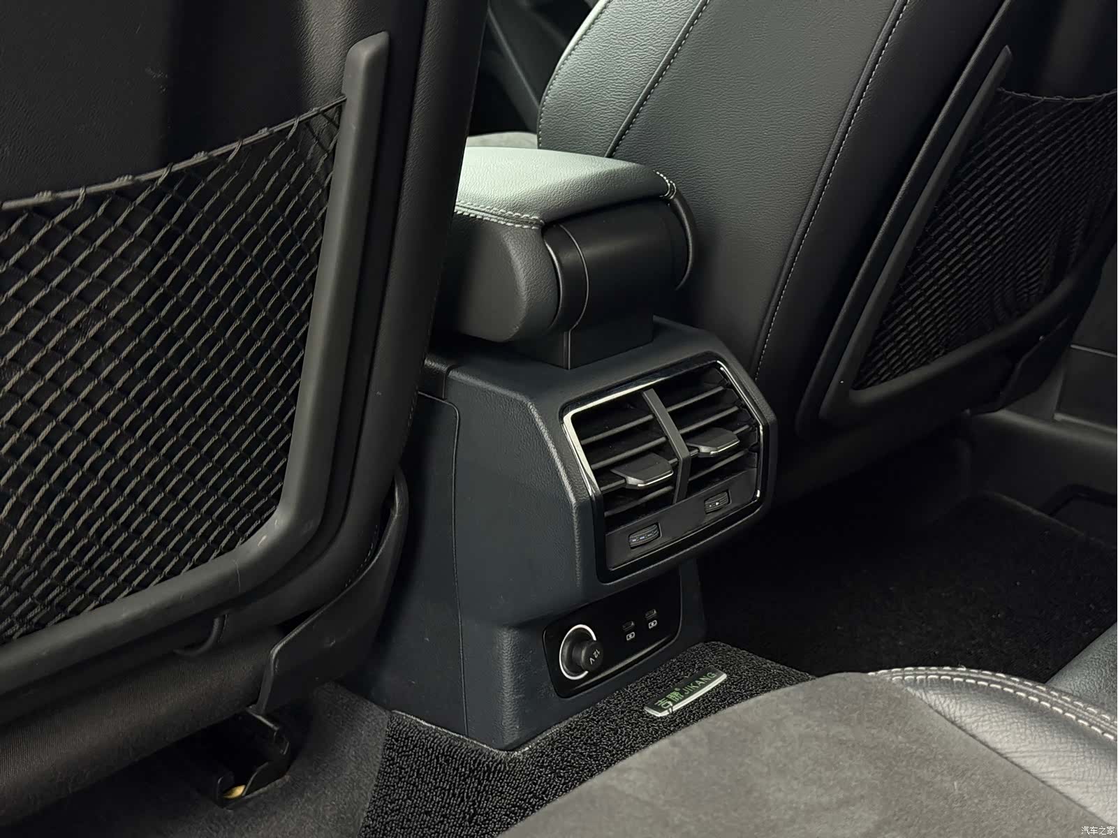 Audi Q3, 2022 18