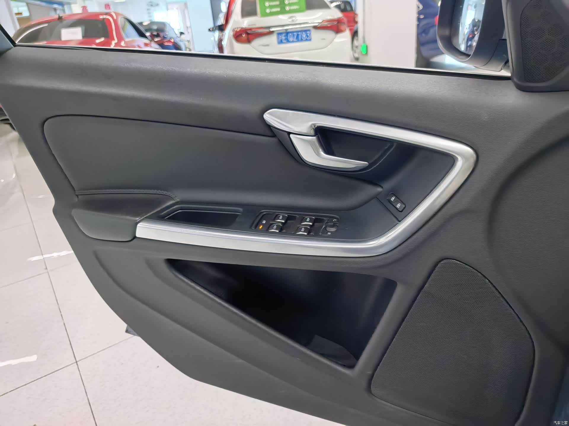 Volvo S60, 2018 11